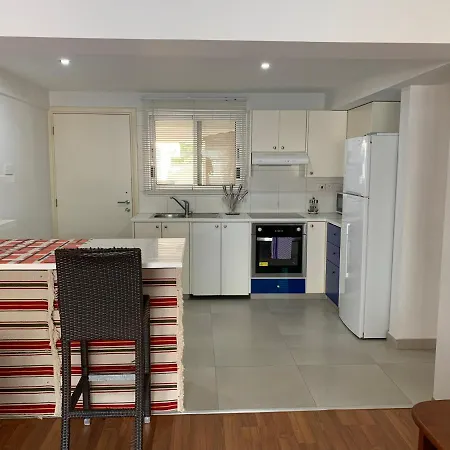Апартаменти Napa Blue Apartment, Xxl Pool,in Hearth Of *